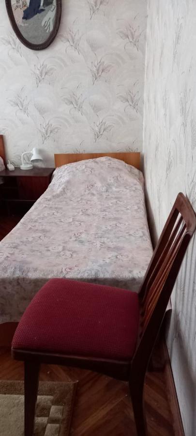 У Людмилы 加格拉 外观 照片